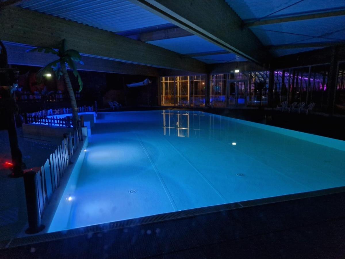 Vechtdalchalet De Berk, 5 Sterrenpark Capfun Stoetenslagh Rheezerveen Dış mekan fotoğraf
