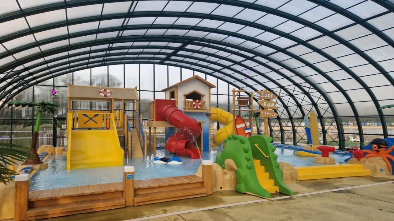 Vechtdalchalet De Berk, 5 Sterrenpark Capfun Stoetenslagh Rheezerveen Dış mekan fotoğraf
