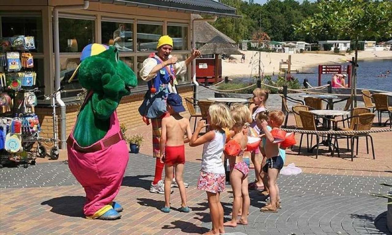 Vechtdalchalet De Berk, 5 Sterrenpark Capfun Stoetenslagh Rheezerveen Dış mekan fotoğraf